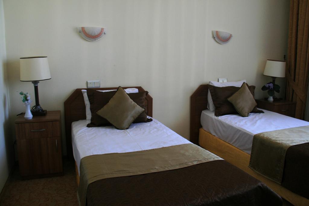 Kemer Uygulama Hotel Стая снимка